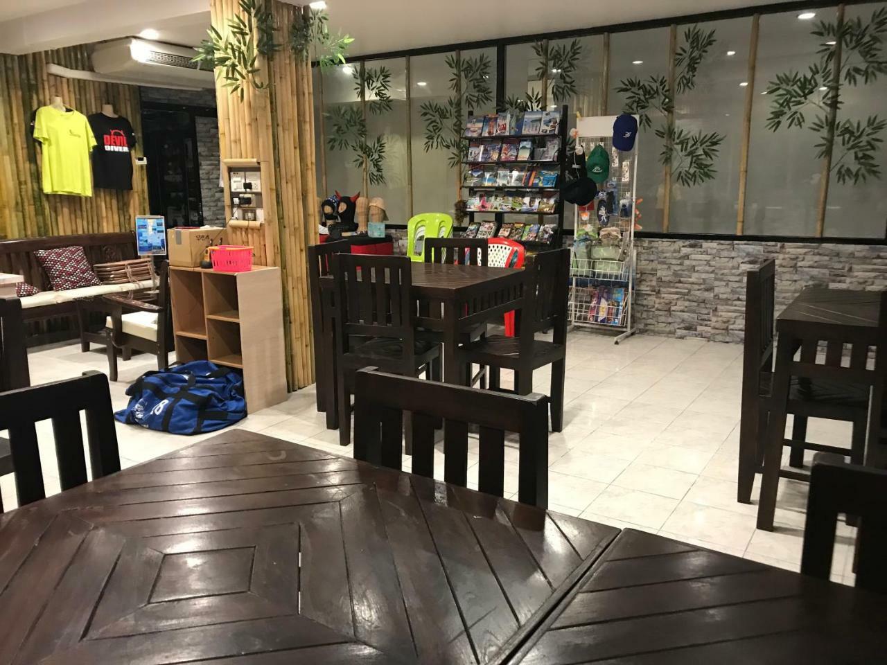 Som Guesthouse Patong Ngoại thất bức ảnh