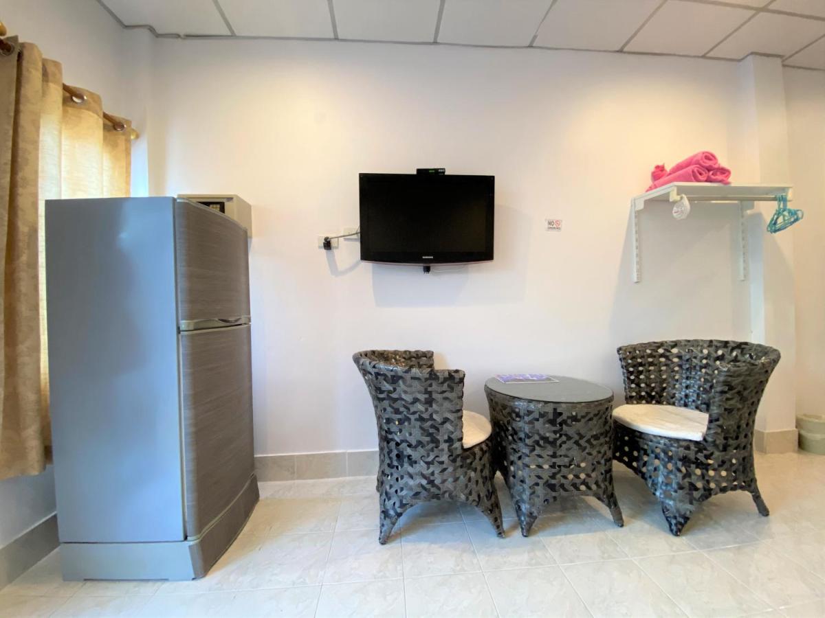 Som Guesthouse Patong Ngoại thất bức ảnh