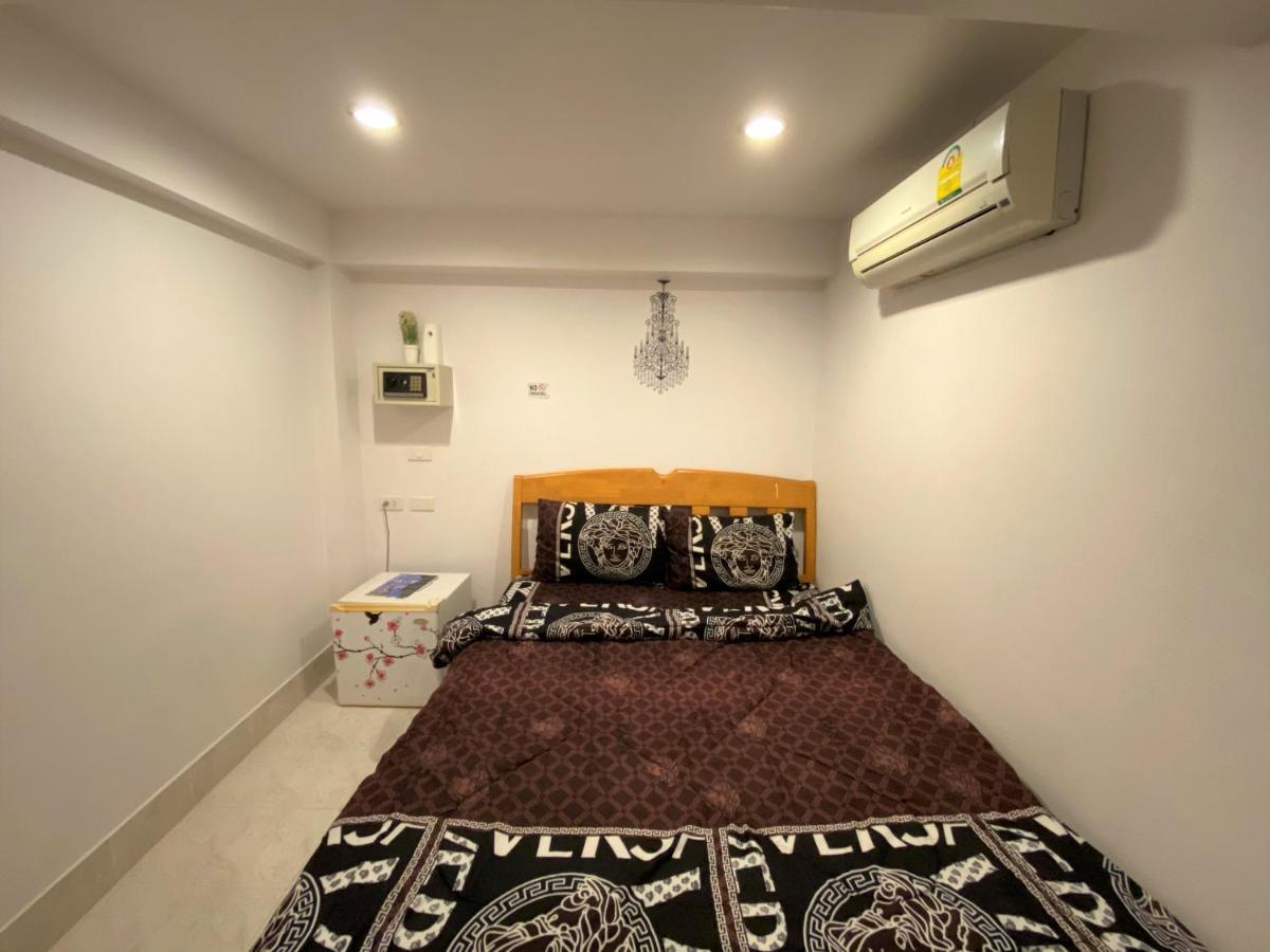Som Guesthouse Patong Ngoại thất bức ảnh