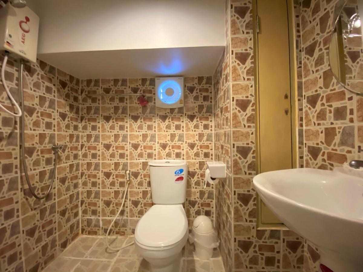 Som Guesthouse Patong Ngoại thất bức ảnh
