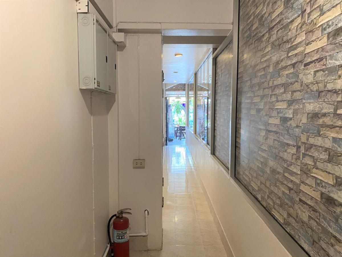 Som Guesthouse Patong Ngoại thất bức ảnh